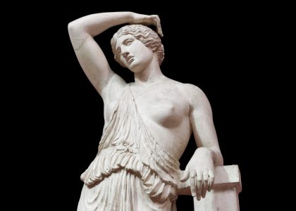 estatua griega clásica